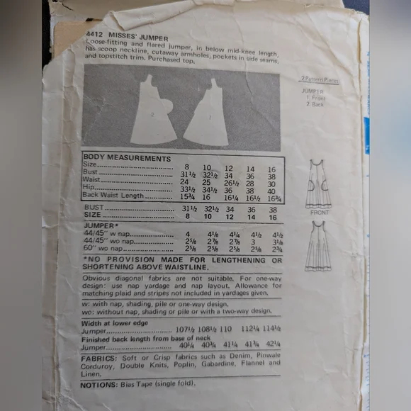Butterick Sewing Pattern 4412 - Picture 3 of 4
